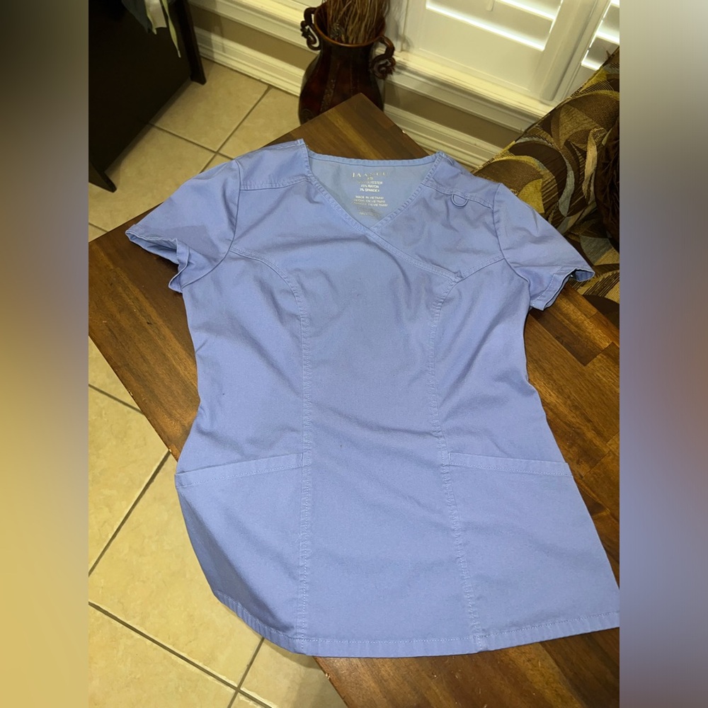 Jaanuu Scrub Top Blue size XS